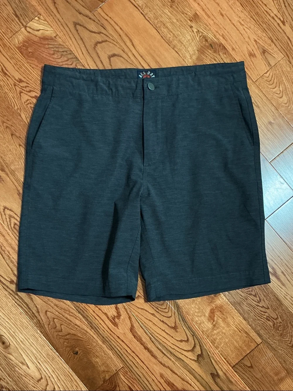 Faherty Charcoal Flat-Front Men's Shorts